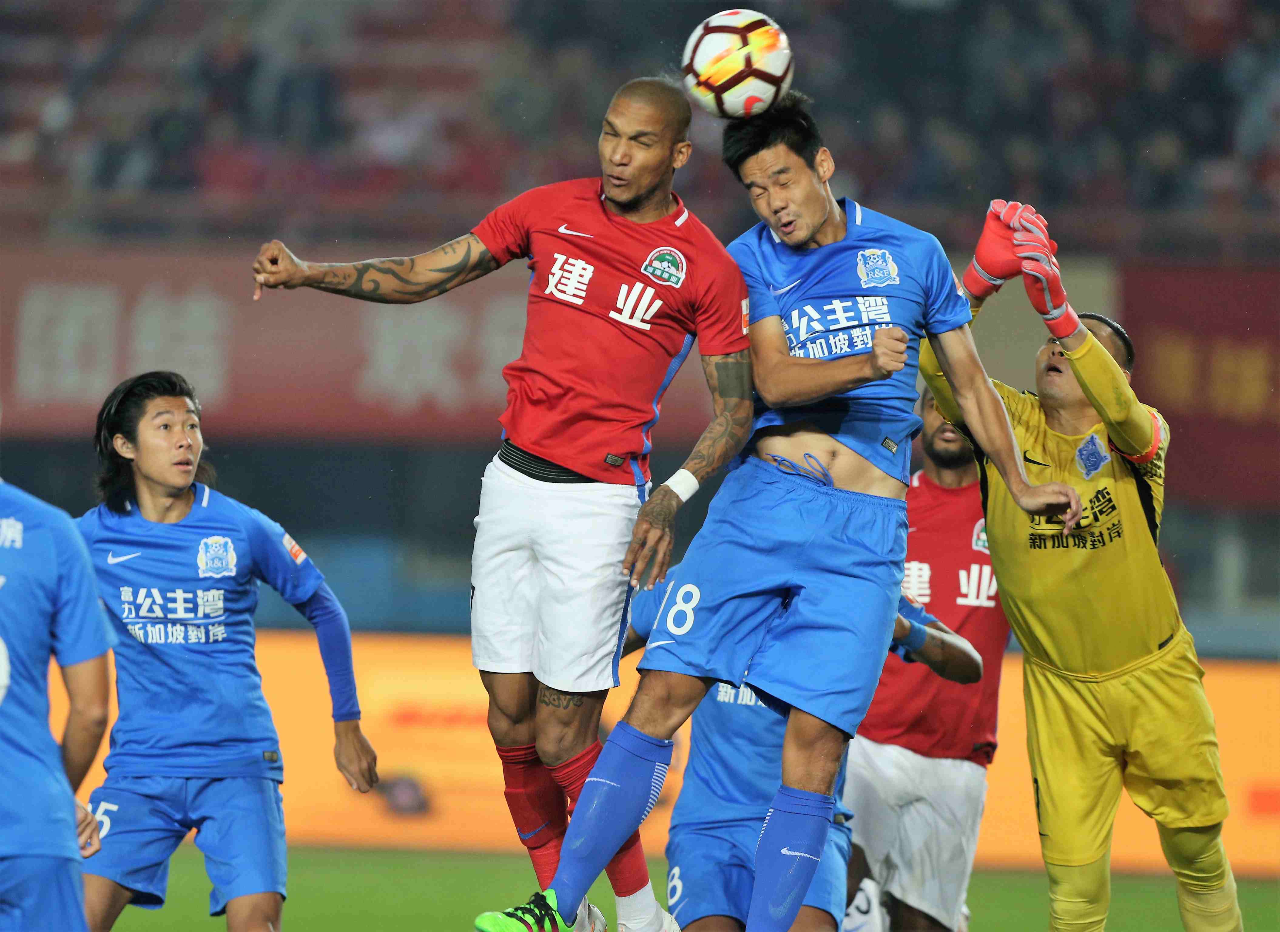 大发娱乐平台-泰达客场击败富力，保级形势稍微好转(泰达足球队官方网站)